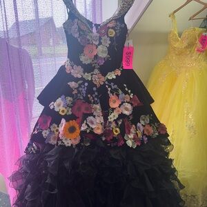 NEW Black Velvet traditional Quinceanera ball gown